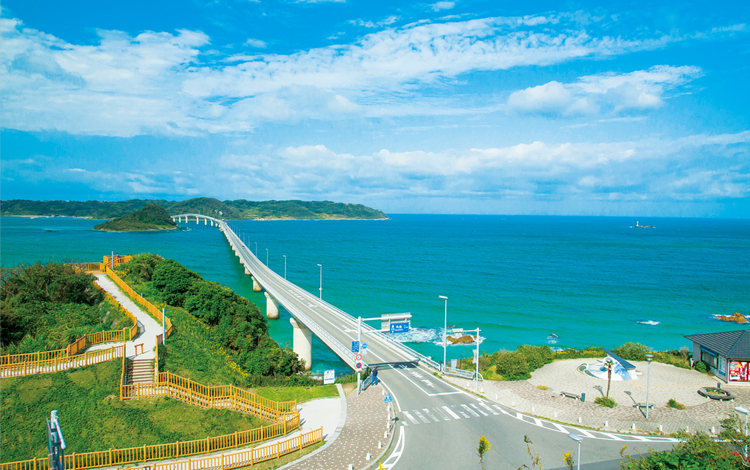 特集 秋吉台 秋芳洞 角島大橋 元乃隅神社 秋吉台 絶景満喫バスでたどる 山口の絶景さんぽ 1日目 Discover West ディスカバー ウエスト Jrおでかけネット 特集 秋吉台 秋芳洞 角島大橋 元乃隅神社 秋吉台 絶景満喫バスでたどる 山口の絶景さんぽ 1日目 Discover West ディスカバー ウエスト Jrおでかけネット