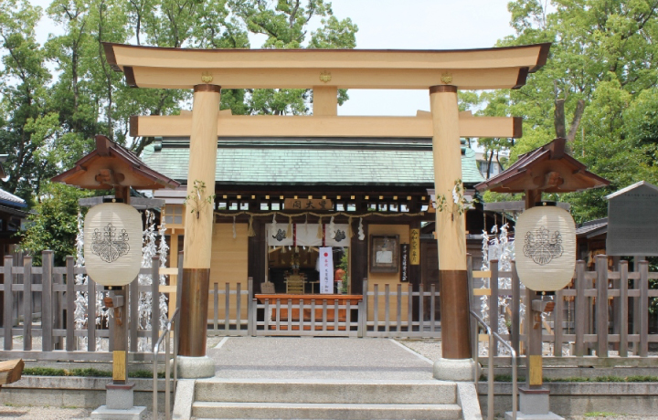 豊國神社