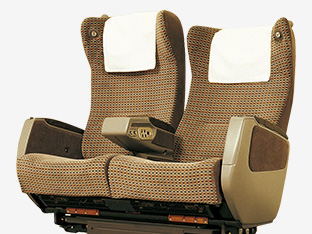 グリーン車 シートのリクライニング機構イメージ