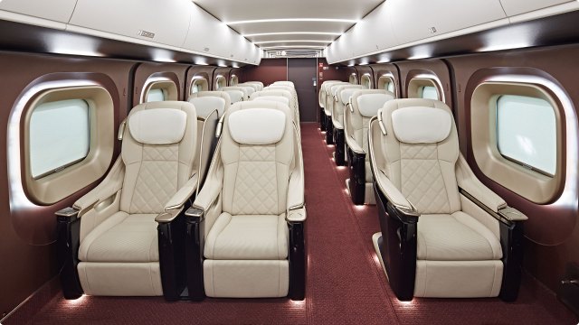 グランクラスの車内