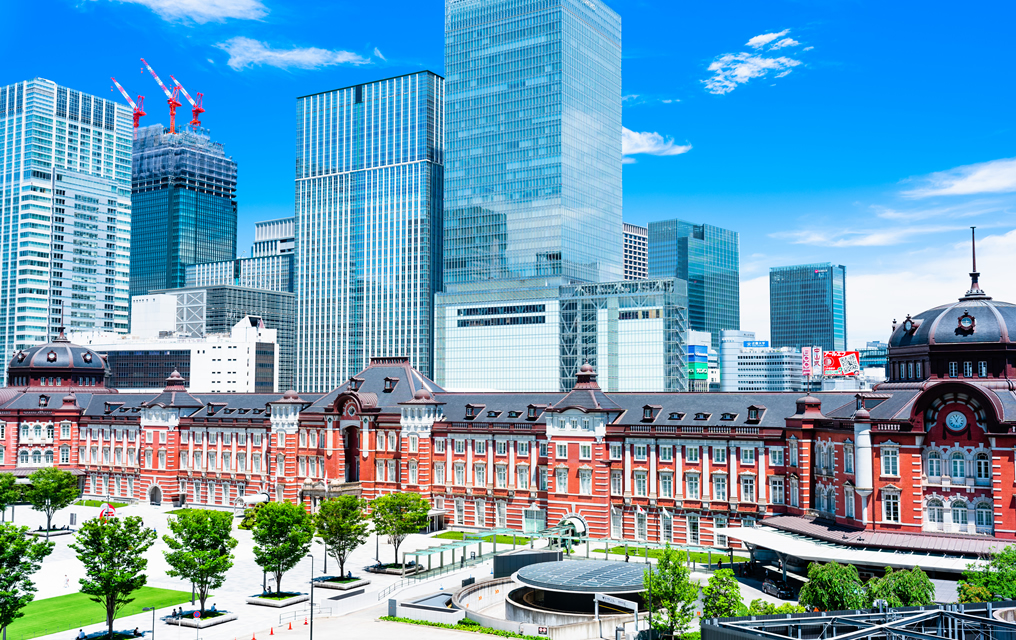 写真：東京駅の外観