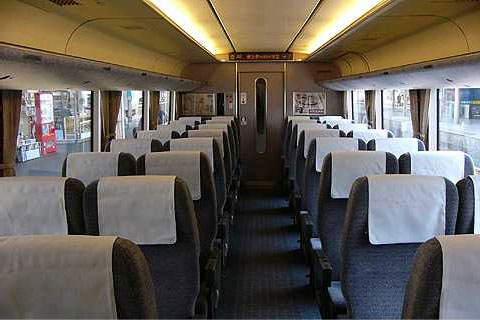 普通車自由席の車内イメージ